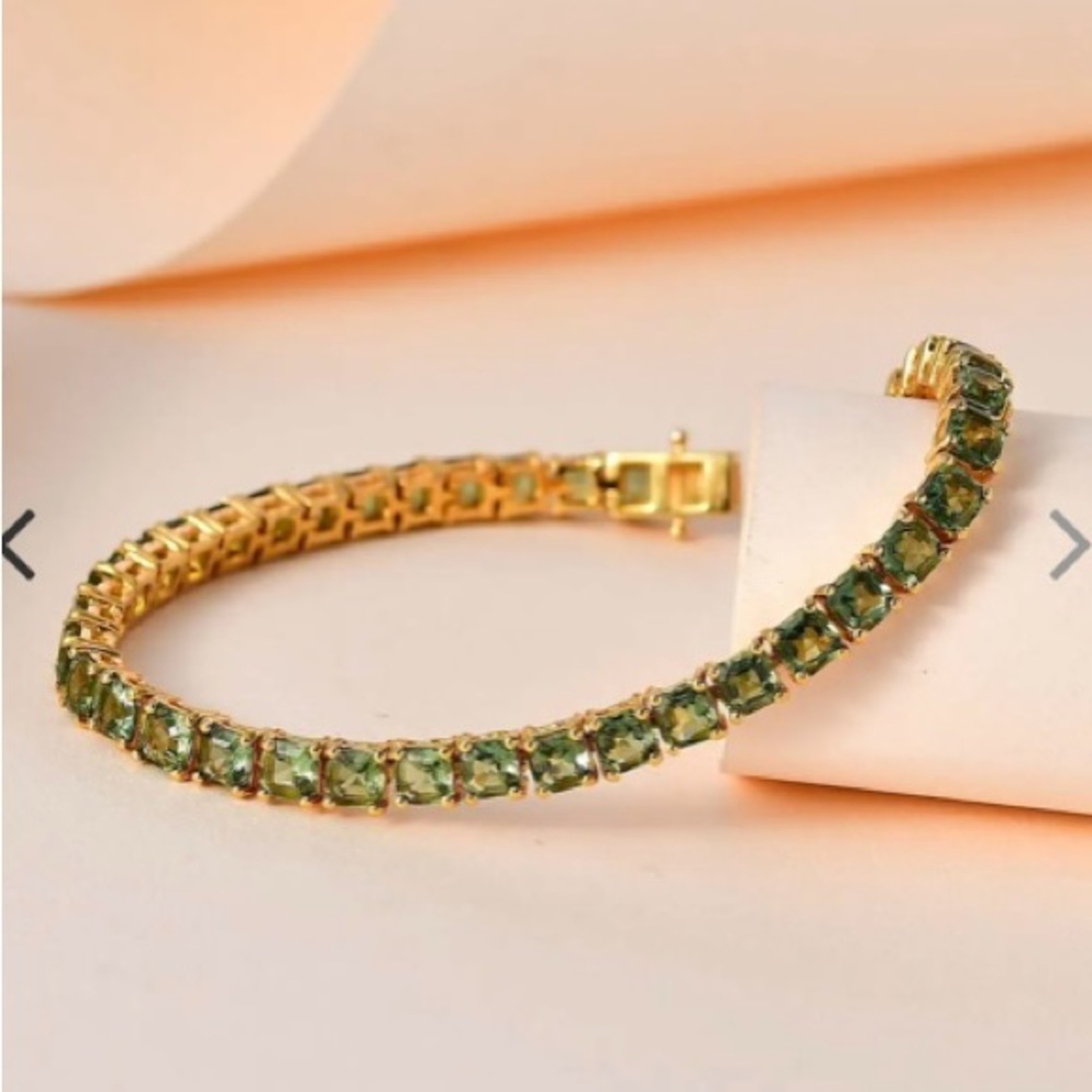 Tanzanian Natural Green Apatite Tennis Bracelet